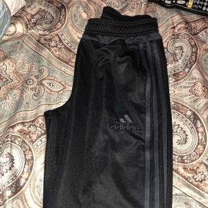 Adidas joggers